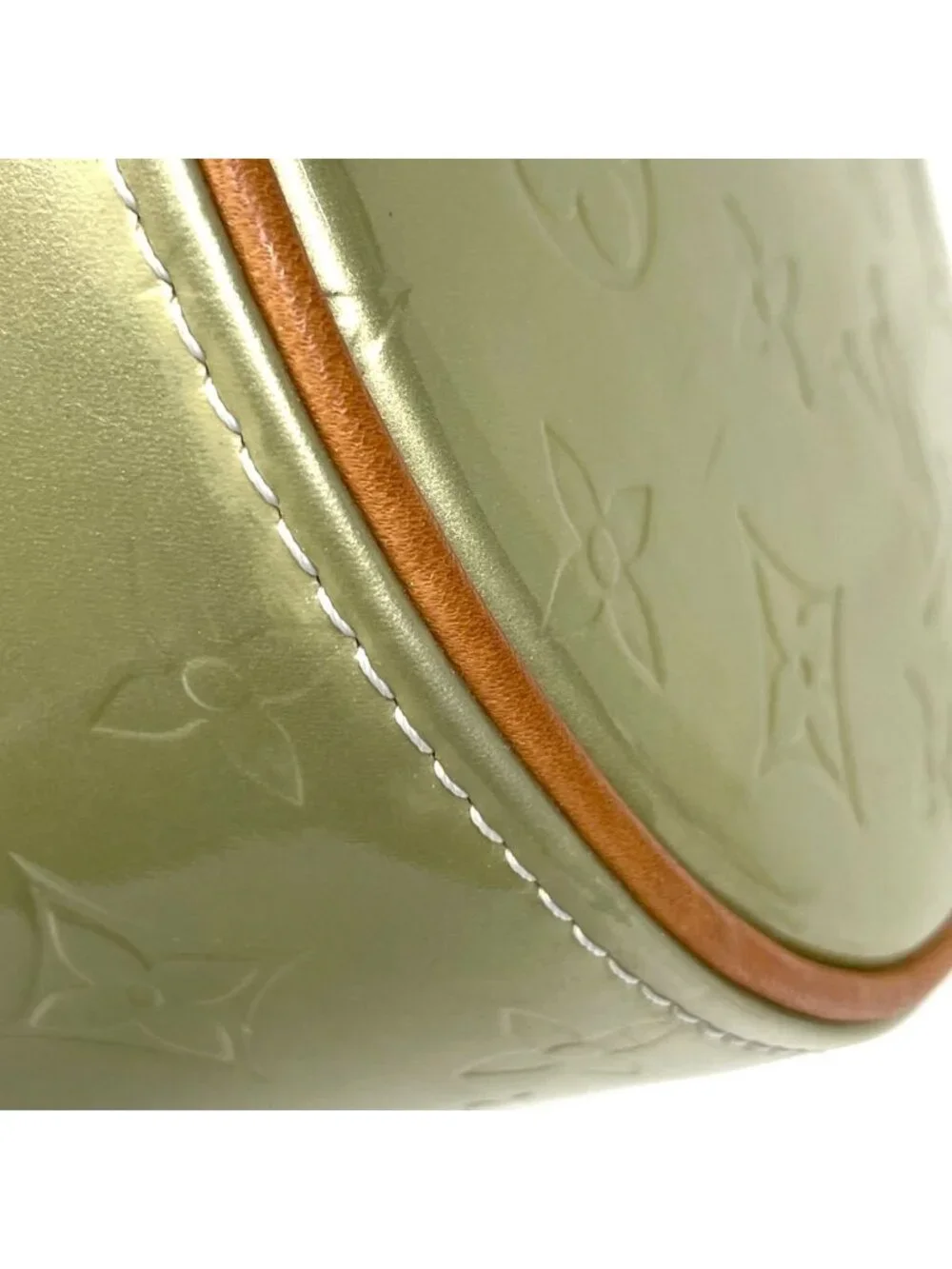 Louis Vuitton Bedford Tube Shoulder